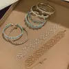 Pulsera de malla de cristal con cuentas estilo francés minimalista, un diseño moderno y chic para el uso diario, una pieza de joyería única y discreta con un toque de lujo
