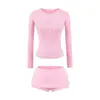 Moda Casual Europeia e Americana Novo Conjunto Quente para Menina Slim Fit Gola Redonda Manga Longa Camiseta Shorts Justos no Quadril Conjunto Esportivo para Mulheres