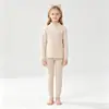 Conjunto de ropa interior térmica para niños, que incluye capas base térmicas de seda y lana, camisetas interiores de cuello alto y pantalones térmicos engrosados, tanto para niños como para niñas.