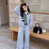 Conjunto de Primavera para Niñas 2026 Nuevo Estilo Coreano Conjunto Deportivo para Niños Mayores, Sudadera y Pantalón de Chándal Conjunto de Dos Piezas al por Mayor