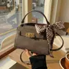 Bolso Cruzado Casual Nuevo y Elegante 2025, Bolso Cruzado para Viajes Diarios, Bolso de Hombro Vintage de Alta Gama