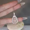 Novo Colar de Cabacinha da Sorte em Calcedônia Sintética para Mulheres, Design de Nicho Ins, Novo Estilo Chinês, Corrente de Caixa de Gelo de Alta Qualidade, Presente