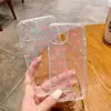 Diseño de Lazo Floral de Pantalla Completa Adecuado para Funda de Teléfono Transparente Apple 18 Pro, Funda Ligera Suave para iPhone 16 con Cortes Precisos