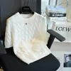 1.3K~100% Lã Clássico Tricô Trançado Gola Redonda Manga Curta Tricô para Mulheres, Novo Modelo Outono 2026 H081903
