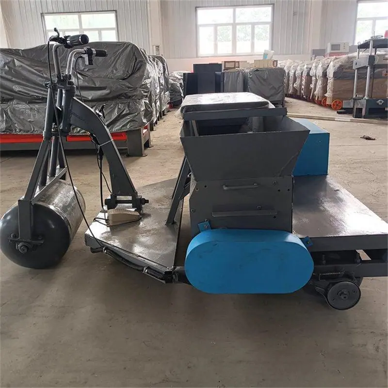 电动金刚砂布料车1