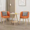 Mesa e cadeiras de lazer para varanda Mesa de centro de luxo leve para sala de estar Estilo nórdico Conjunto de três peças mesa e cadeiras para pousada hotel negociação Influenciador digital