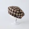 Boina infantil estilo coreano, um chapéu moderno e versátil, nova coleção de outono, design xadrez grande retrô, adequado para bebês, para vendas transfronteiriças