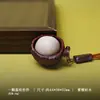 Lindo juguete de prensa de madera para aliviar el estrés, mini gadget creativo hecho a mano para aliviar el estrés, pequeño gadget portátil, adorable colgante