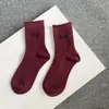Calcetines Altos Holgados Rayados con Tira de Letras Retro Rojo Gris Ankora Estilo Universitario Moda Calcetines de Puntos al por Mayor