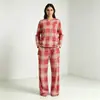 Pijama a la ModaNuevo pijama para mujer, imitación algodón, doble bolsillo, cuello redondo, manga larga, diseño de dibujos animados, conjunto holgado para casa para primavera y otoño