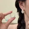 Novos Brincos de Argola Trançados com Pérolas Estilo Francês, Gentis e Elegantes, Nicho e Requintados para Mulheres, Versáteis para Rostos Redondos