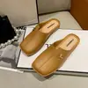 Medias Pantuflas de Primavera y Verano para Mujer Nueva Moda Exterior Color Puro Diarias Casuales Tacón Bajo Sandalias y Pantuflas Baotou Fábrica al por Mayor