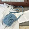 Bolso Bandolera de Mezclilla Retro para Mujer 2026 Nuevo Compacto Portátil para Teléfono Móvil Bolso de Hombro para Viajero Bolso Cuadrado Pequeño Mini