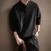 Sudadera pullover de punto gofre de alta gama con cuello Henley, peso pesado para hombre, colección otoño/invierno 2026, estilo holgado y casual