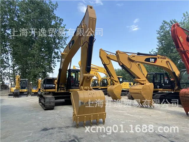excavator (222)