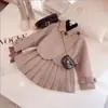 Conjunto de Lã Feminino Novo para Outono, Conjunto de Duas Peças com Saia Plissada, Jaqueta Estilo Preppy, Roupas Infantis Estilo Puro Ocidental