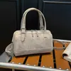 Bolsa de Mão Relaxada e Estilosa Bolsa Almofada 2026 Verão Nova Bolsa de Mão Cor Sólida Bolsa de Ombro Transversal de Alto Valor