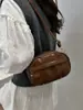 Bolsa Transversal de Ombro Versátil da Moda Nova 2025 para Mulheres Design de Nicho Francês High-End Bolsa Retrô
