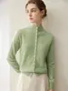 Estilo simples, gola alta, cardigã 100% cashmere puro, suéter de tricô de abotoamento simples feminino, suave e versátil, suéter de inverno moderno