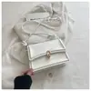 Bolsa Pequena Retro de Luxo para Mulheres 2026 Nova Outono Simples Bolsa Quadrada Pequena Moda Versátil Bolsa de Ombro Transversal