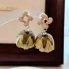 Aretes de Rosa Super Hada Estilo Mori Suave Diseño Retro de Nicho Pendientes Colgantes de Rosa con Gota de Flor Eterna
