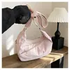 Bolsa de Axila Plissada em Forma de Meia-Lua Cor Rosa Nude Curativo Estilo Simples Japonês Coreano Estudante Universitário Estilo Suave Compras Diárias na Rua Bolsa Transversal