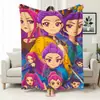 Manta de Sofá de Oficina Temática de Caza de Grupo Femenino de Kpop, Manta Estampada de Franela, Manta para Siesta de Mercancía Transfronteriza, Manta Cubierta