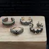 Anillo Abierto Geométrico de Corona Vintage Estilo Punk Hip-Hop Gótico Diseño de Nicho Anillo Ancho Apilable para Mujeres