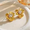 Brincos Florais Estilo Metal de Luxo Leve e de Alta Qualidade, Design de Nicho, Estilo Minimalista, Brincos Personalizados, Brincos de Zircônia e Pérola para Mulheres