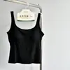 [Chaleco U Grande] Nuevo Chaleco de Primavera Tencel con Lazo en U Ajustado Transpirable Agradable al Tacto Se Puede Usar Solo o Apilado