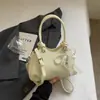 2026 Nuevo Bolso Rosa con Lazo Estilo Coreano Bolso de Mano de Nicho Versátil Bolso Cruzado para el Trabajo Bolso de Hombro de Moda