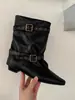Botas Vaqueras Retro para Mujer, Nuevo Estilo Otoño 2026, con Leggings Plisados y Botas Martin