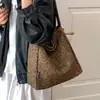 Bolsa casual de grande capacidade para mulheres, nova bolsa de ombro leve para o dia a dia 2026, bolsa de tecido, bolsa tote com estampa de leopardo para outono e inverno