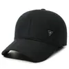 Estilo Nuevo de Invierno para Hombres de Mediana Edad y Mayores, con Forro de Terciopelo Grueso, Resistente al Frío, Gorra de Béisbol, Protección para los Oídos al Aire Libre, Gorra Cálida de Pico de Pato, Gorro de Algodón a Prueba de Viento