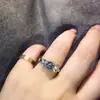 Novo Anel de Abertura ao Vivo Três em Um com Pedra Principal de Diamante Mosan de Fonte Viva, Banhado a pt950, Oito Corações Oito Flechas para Mulheres