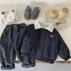 Chaqueta Gruesa de Algodón para Niños 2026 Otoño e Invierno Nueva Elegante Chaqueta Engrosada con Cuello de Solapa Estilo Coreano Abrigo de Algodón para Niños