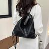 Bolso de mujer retro de moda, sencillo, de piel encerada al óleo, nuevo bolso de hombro informal con textura para invierno 2023.