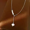 Colar de Coração com Pérolas de Água Doce, Corrente Clavicular de Luxo Leve e Nicho, Acessório Versátil Elegante Simples para o Dia a Dia de Alta Qualidade