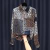 Camisa Japonesa y Coreana Estilo 2022 Solapa Estampada para Mujer Sentido del Diseño Manga Larga Versátil Retro Camisa Estampado Leopardo
