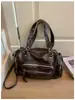Bolsa Tote Casual Europeia e Americana da Moda para Mulheres Outono 2026 Grande Capacidade Retro Ombro Único Transversal Bolsa para Viagem Curta