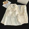Conjunto de Pijama Feminino de Manga Longa para Primavera Outono em Seda Gelada 2026 Novo com Bojos Solto Tamanho Grande Roupa de Casa Feminina para Outono