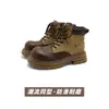 Botas Amarelas Grandes Femininas 2026 Novo Estilo Botas Martin Primavera e Outono Versátil Estilo Britânico Retrô Petite Aumento de Altura Sola Grossa Botas Curtas