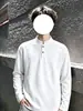 Camiseta de manga larga de color liso versátil con cuello henley para hombre y adolescente, moda otoñal para hombre, camiseta básica de estilo americano de moda