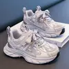 Zapatillas para niñas, nuevos estilos de primavera/otoño, zapatos casuales de moda y versátiles, ligeros y transpirables, zapatos de suela gruesa para niños