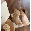 Botas retro de tacón grueso hasta la mitad de la pantorrilla, botas de pierna ancha con tacón de bloque para mujer, nueva colección de otoño 2026, botines marrones, botas Martin