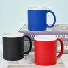 Canecas Cerâmicas com Pintura de Borracha Personalizadas Podem Ser Impressas com Logos e Canecas Coloridas. Canecas Cerâmicas Impressas Criativas Podem Ser Personalizadas