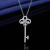 Collar de moissanita de imitación de 2 quilates para mujer, chapado en platino PT950, cadena de clavícula con colgante de ocho corazones y ocho flechas de circonita.