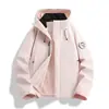 Chaqueta exterior Luo Tu 3 en 1 a prueba de viento y transpirable para mujer, con forro polar desmontable, adecuada para invierno y senderismo. También disponible para hombres