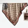 Pañuelo cuadrado de terciopelo de doble cara, dos tonos, estampado de leopardo, de alta gama, vintage de los 90, chal cálido para mujer, pañuelo de cuello de lujo ligero