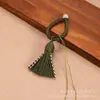 Llavero Integrado de Hilo de Algodón Retorcido a Mano Estilo Xizang con Borla Hecha a Mano Colgante DIY Accesorio para Bolso